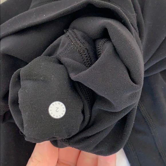 Lululemon Align Leggings - Picture 6 of 7